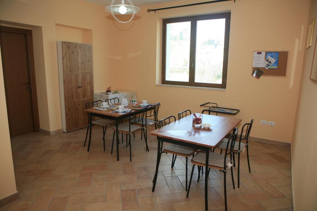 B&B La Collina Degli Ulivi Civitella Del Tronto Extérieur photo